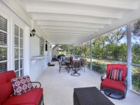 relaxing-screened-patio-p512134