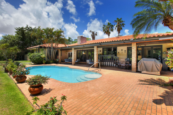 wonderful pool and patio for entertaining
